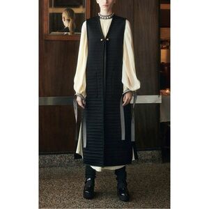 NWT Tory Burch Quilted Satin Black Long Vest